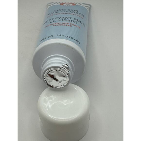 FIRST AID BEAUTY Pure Skin Face Cleanser BNWOB - Picture 5 of 7